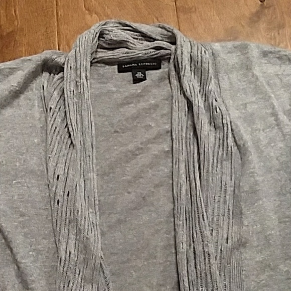 Banana Republic Sweater - Picture 3 of 3